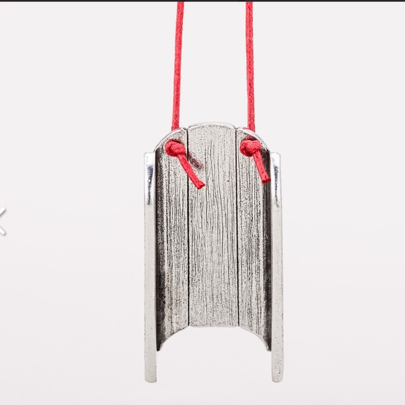 Danforth Victorian Pewter Sled 2003 Annual
Ornament Vintage - Picture 3 of 16